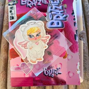 Cloe Bratz Angel bag Charm - White
